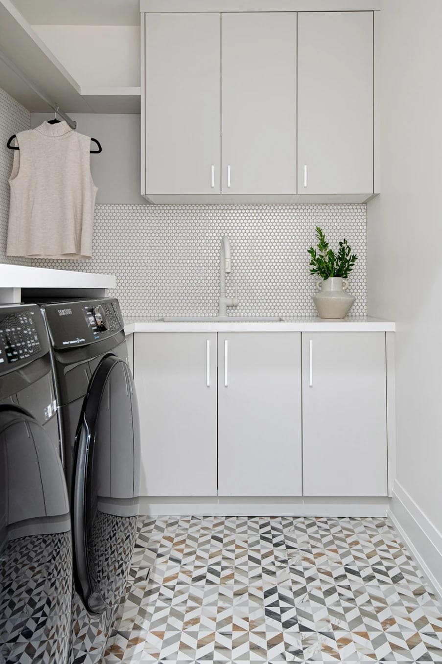 Humewood Residence — Renovation by KDB Group in Humewood-Cedarvale